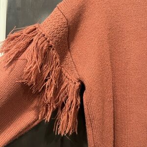 Vine & Love Mauve Sweater